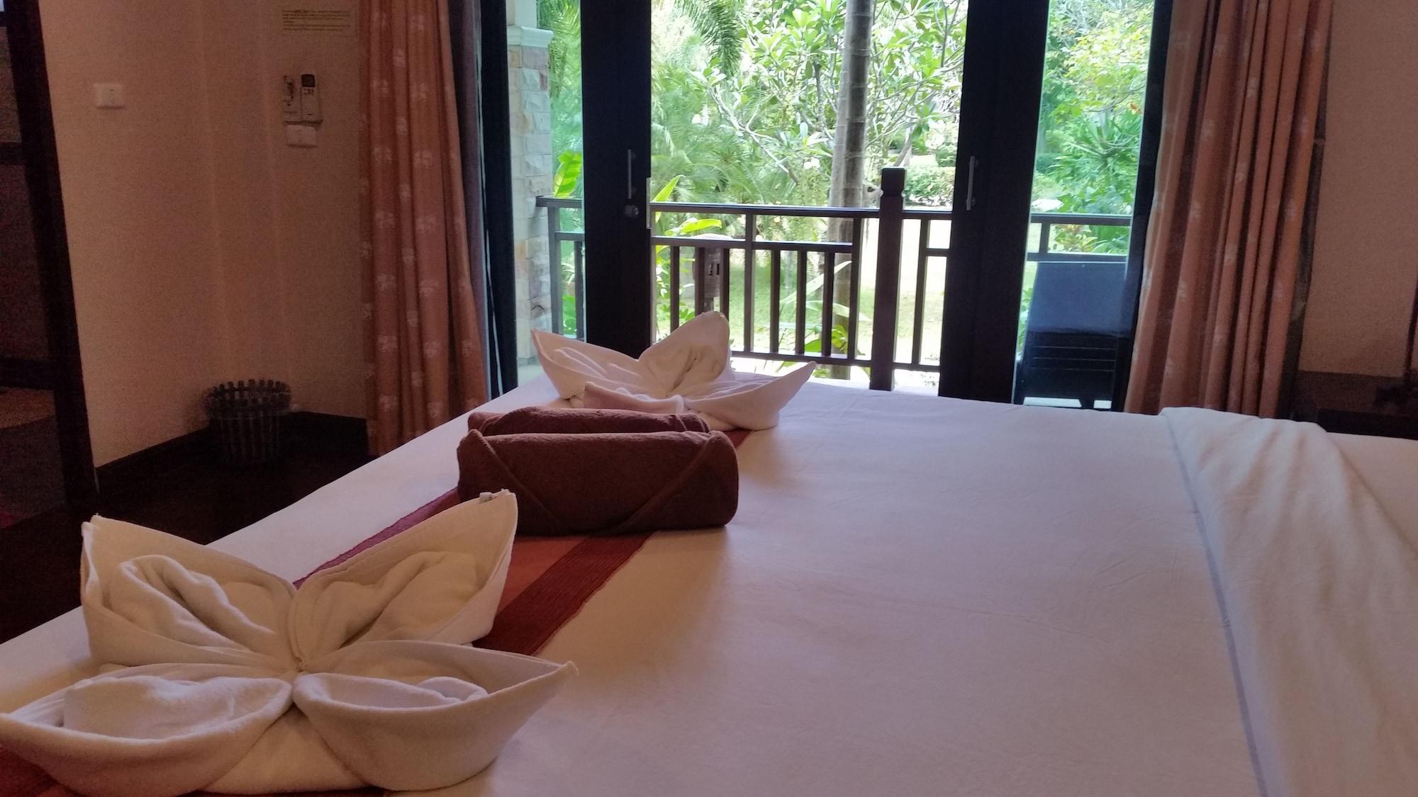 Grand Manita Beach Resort Lamai Beach  Bagian luar foto