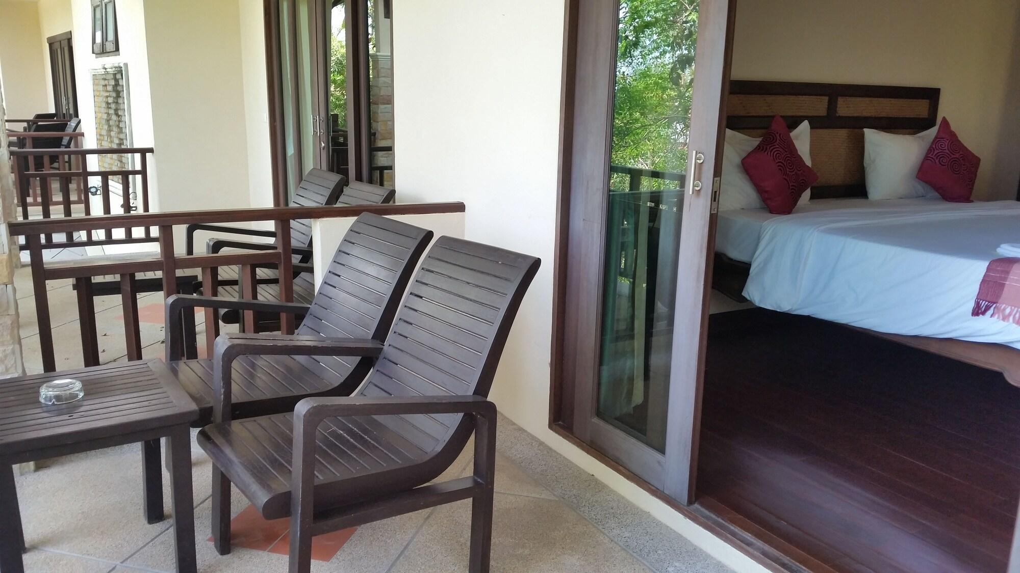 Grand Manita Beach Resort Lamai Beach  Bagian luar foto