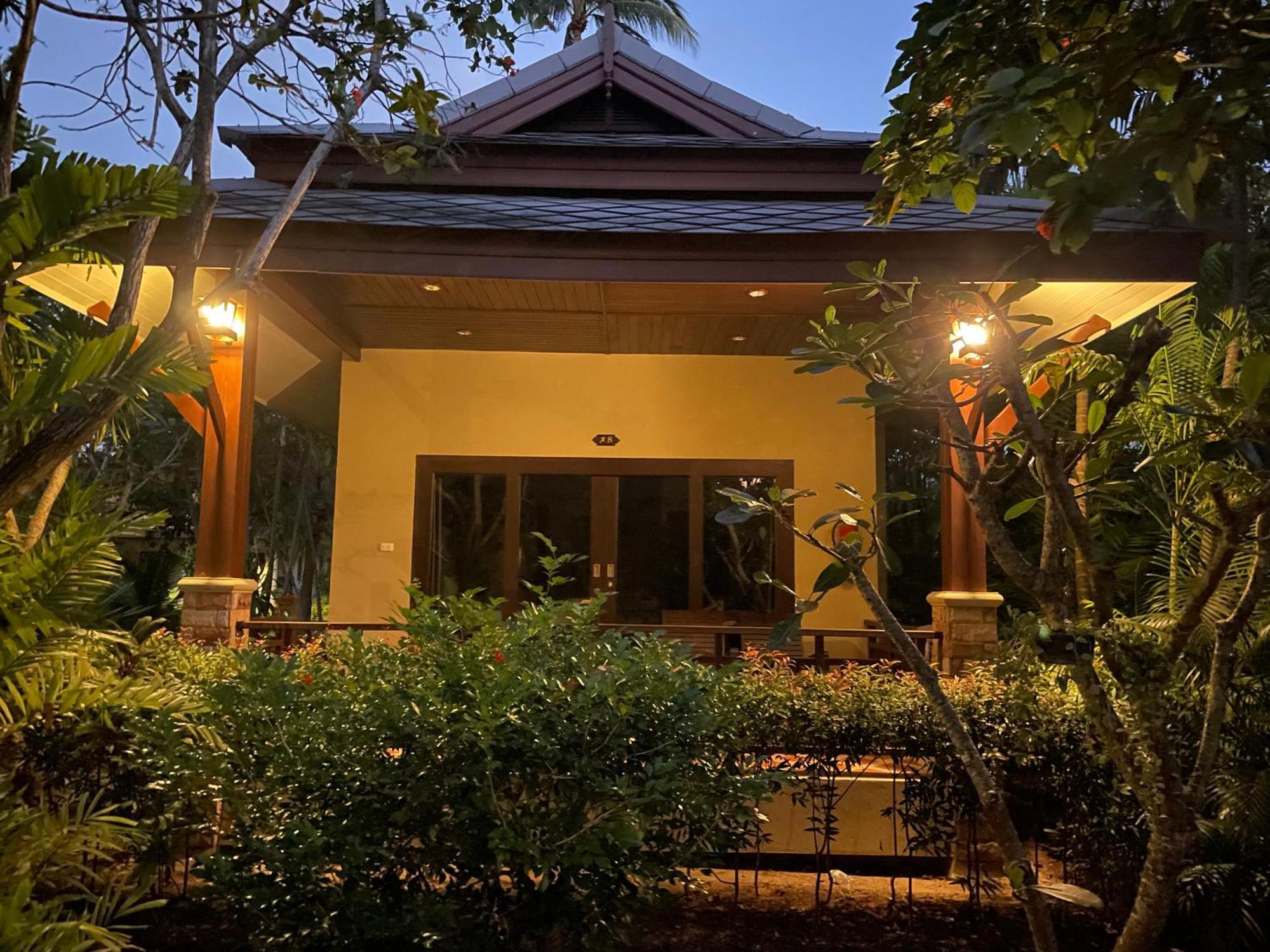 Grand Manita Beach Resort Lamai Beach  Bagian luar foto